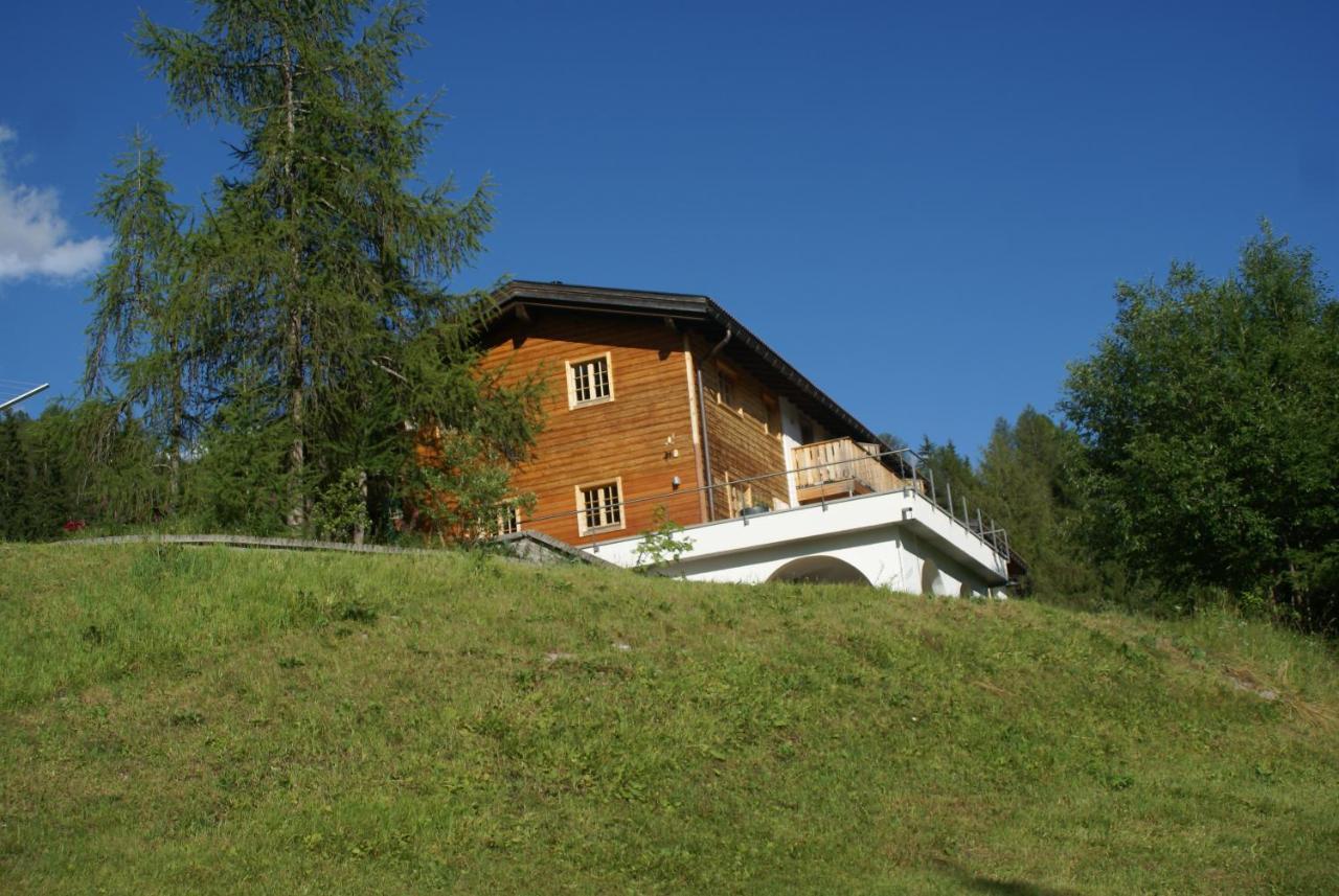 Chasa Al Battaporta Hotel Tschierv ภายนอก รูปภาพ